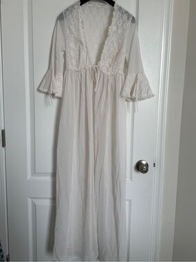 Sheer Lace Trim Maxi Robe in Ivory